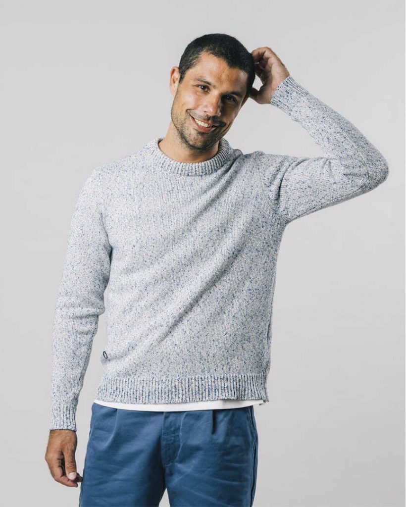 Shopping Men’s Clothes Online – Benefits and More